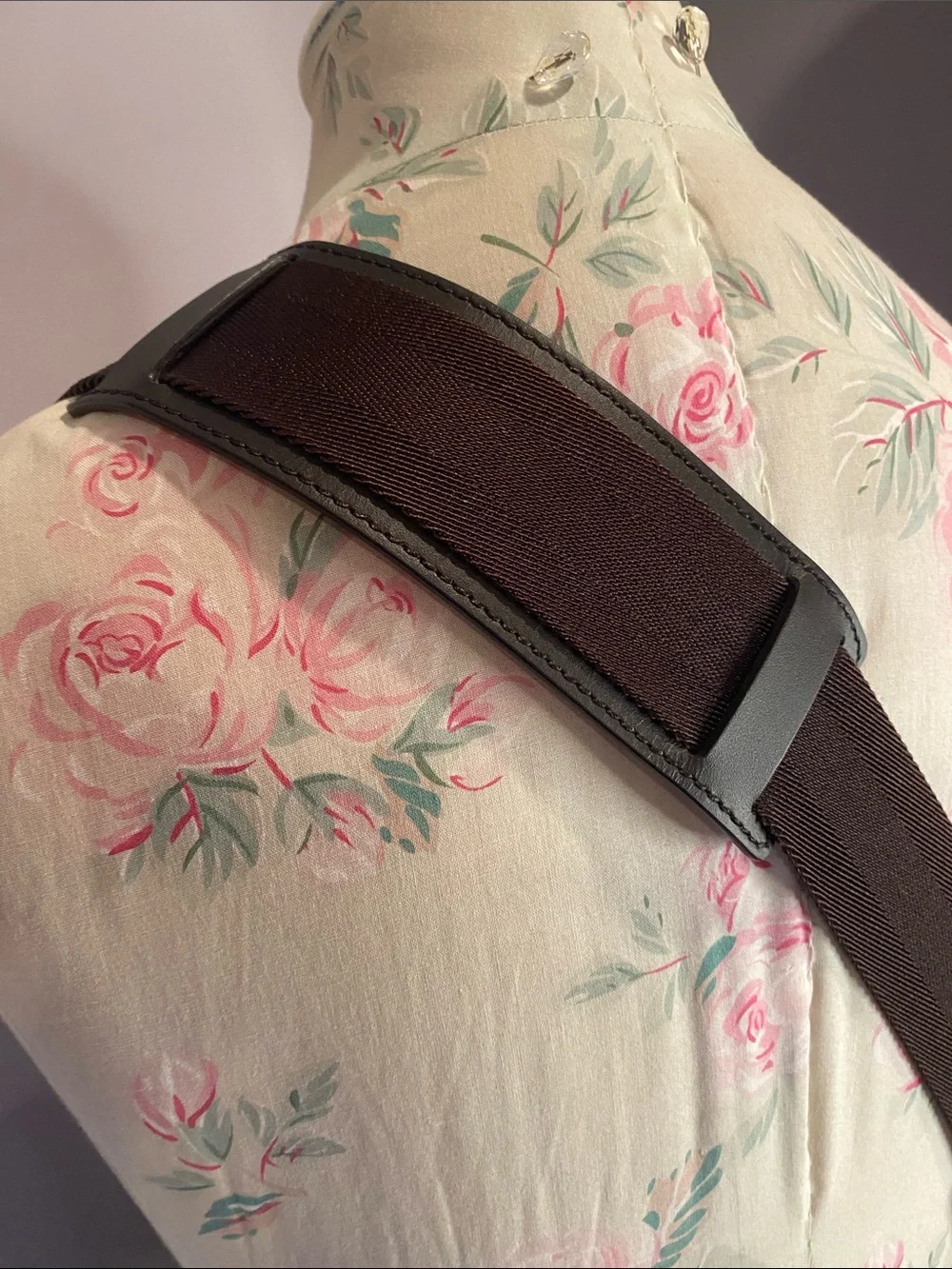 Gucci messenger bag